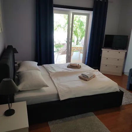 Apartment App Leo Palit