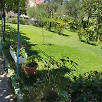 Apartman App Leo