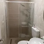 דירה App Leo Palit