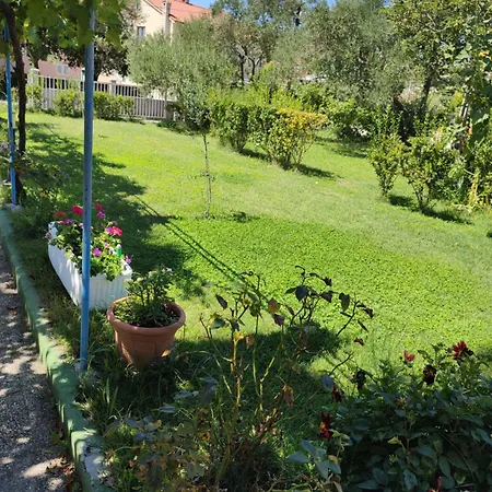 Apartman App Leo