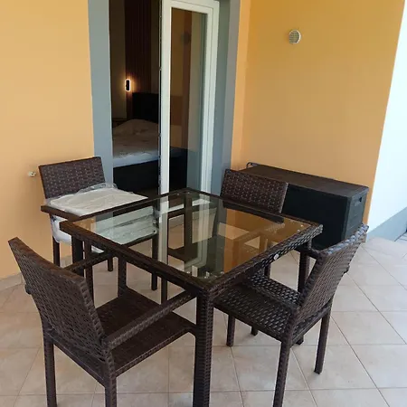 Apartman App Leo